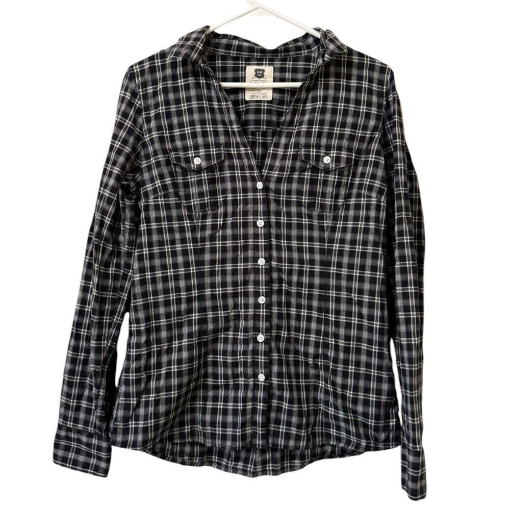 Levi’s Original Brand Women Size Large Button Down‎ Long Sleeve Shirt Country